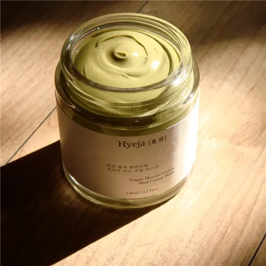 VEGAN MATCHA mascarilla de arcilla 110 ml  HYEJA - Ofertas Online y Envío Gratis