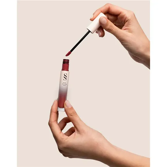 ETERNALIPS labial líquido mate #04-Patricia Homaeche 4,5 ml  SENSILIS - Ofertas Online y Envío Gratis